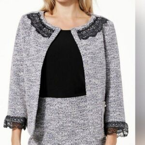 C. Wonder Women's Black White Lace Accent Blouse women L tweed office event Y2K